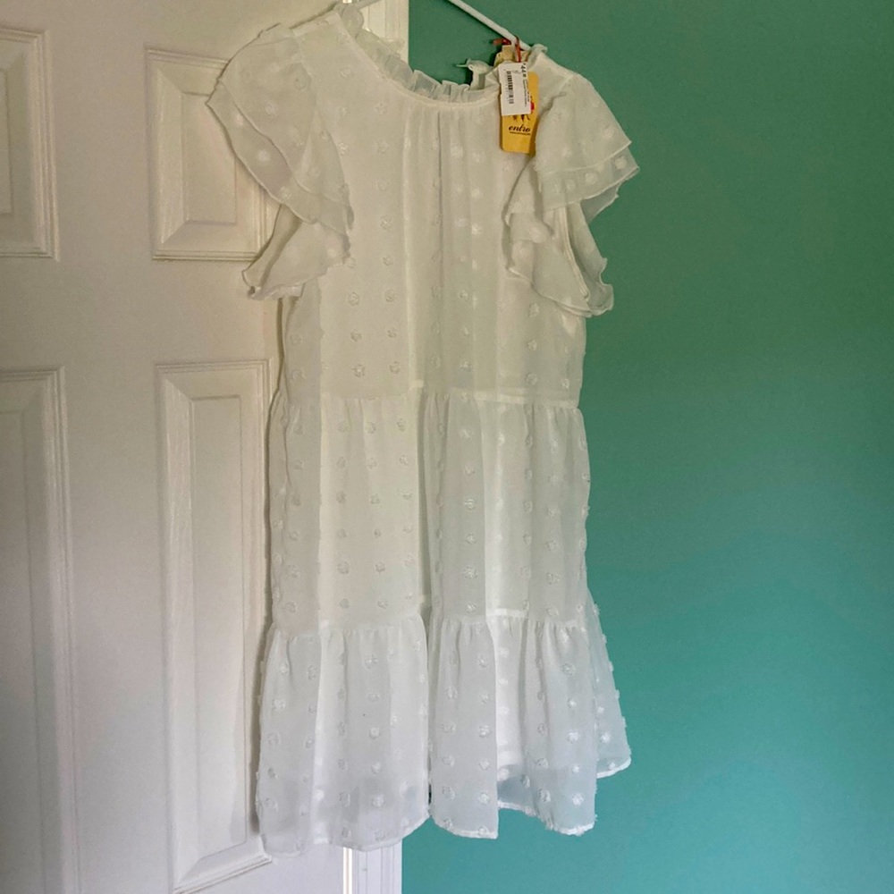 NWT Entro gorgeous white summer dress